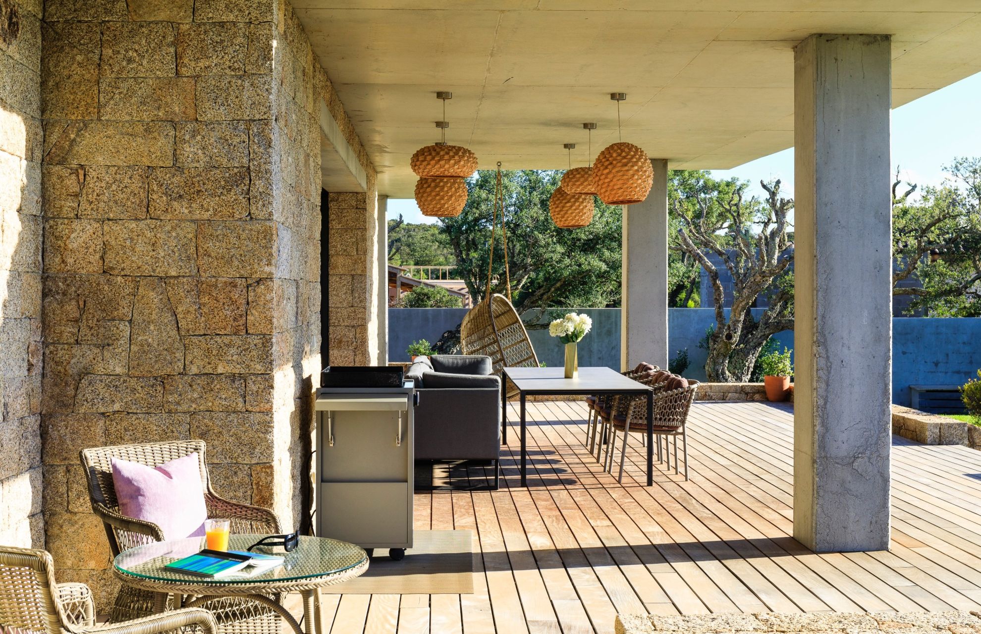 luxury villa 7 Rooms for sale on PIANOTTOLI CALDARELLO (20131)