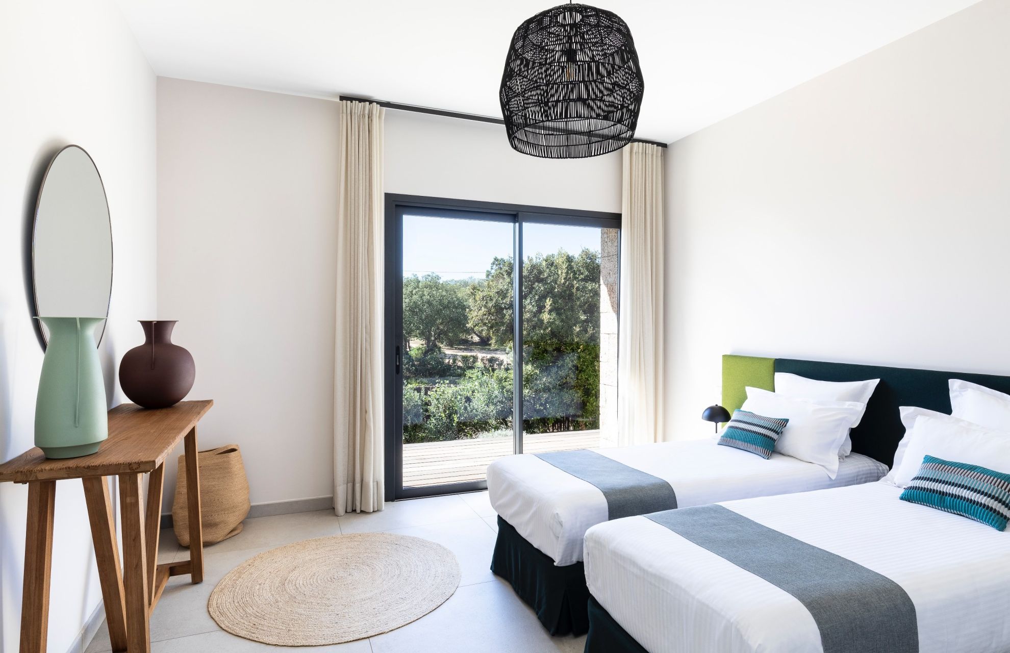 luxury villa 7 Rooms for sale on PIANOTTOLI CALDARELLO (20131)