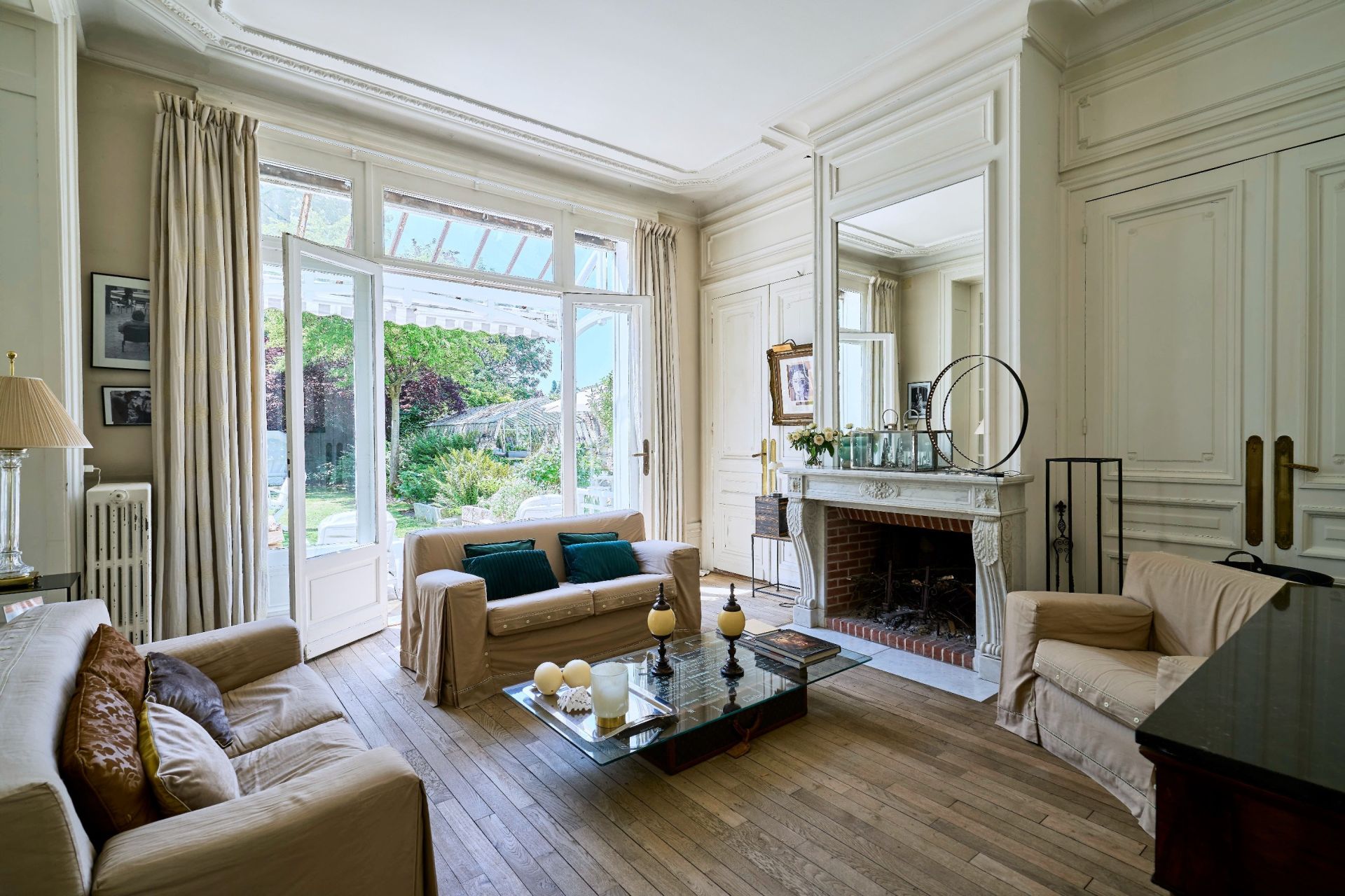 luxury house 5 Rooms for sale on LAMBERSART (59130)