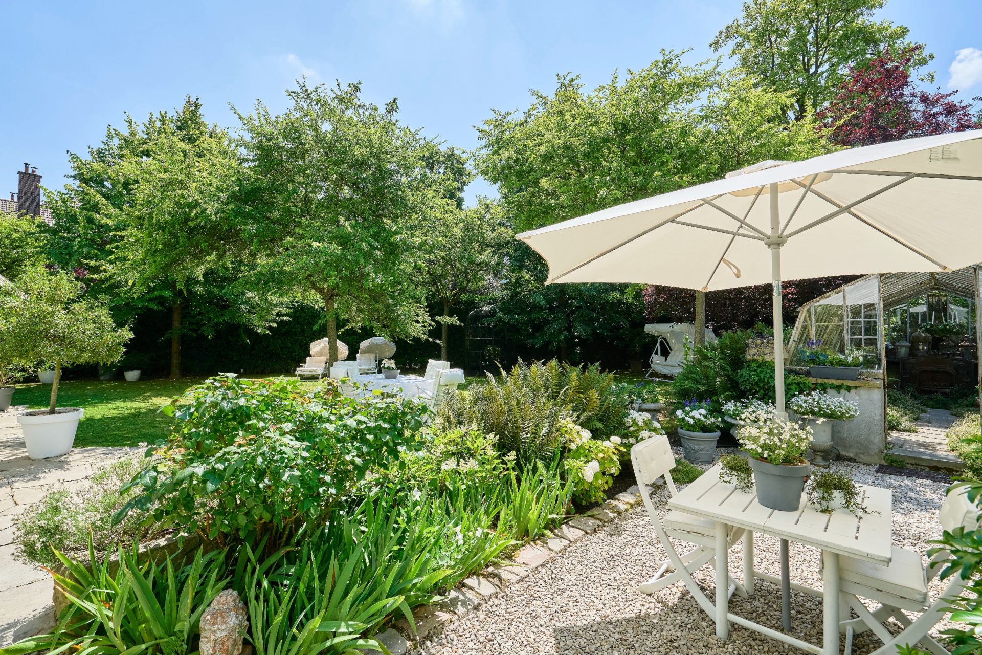 luxury house 5 Rooms for sale on LAMBERSART (59130)