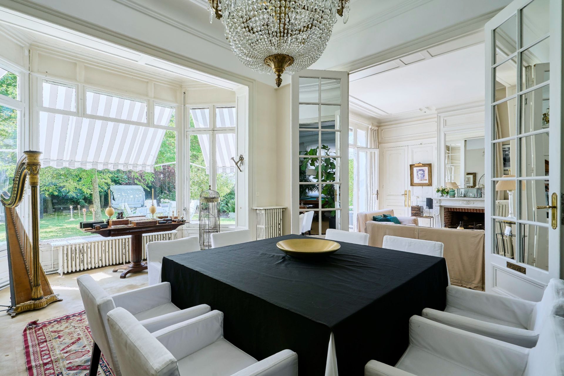 luxury house 5 Rooms for sale on LAMBERSART (59130)