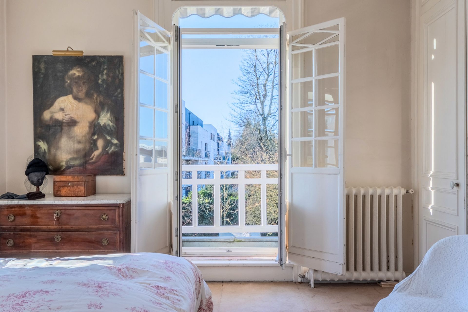 luxury house 5 Rooms for sale on LAMBERSART (59130)