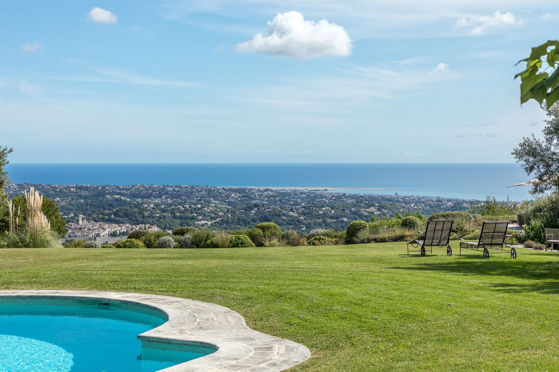 villa de luxe 16 Pièces en vente sur ST PAUL DE VENCE (06570)