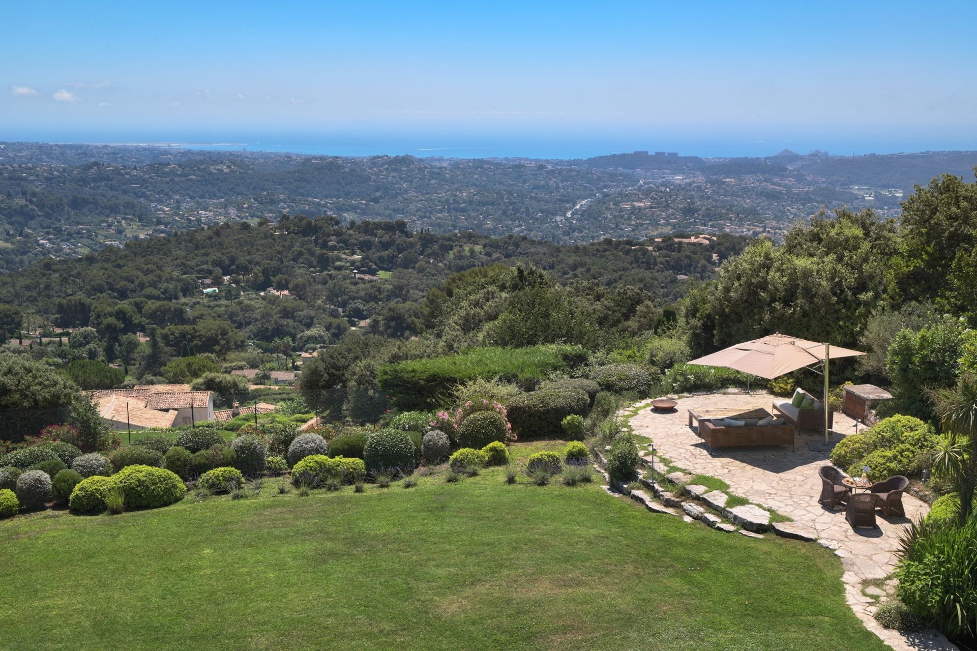 villa de luxe 16 Pièces en vente sur ST PAUL DE VENCE (06570)