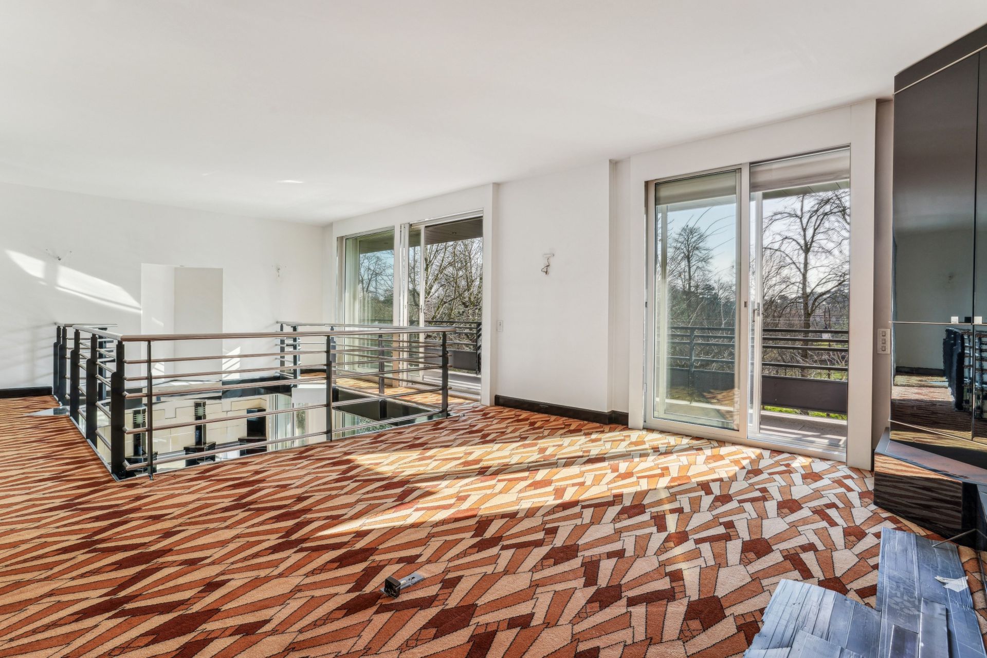 luxury apartment 11 Rooms for sale on NEUILLY SUR SEINE (92200)