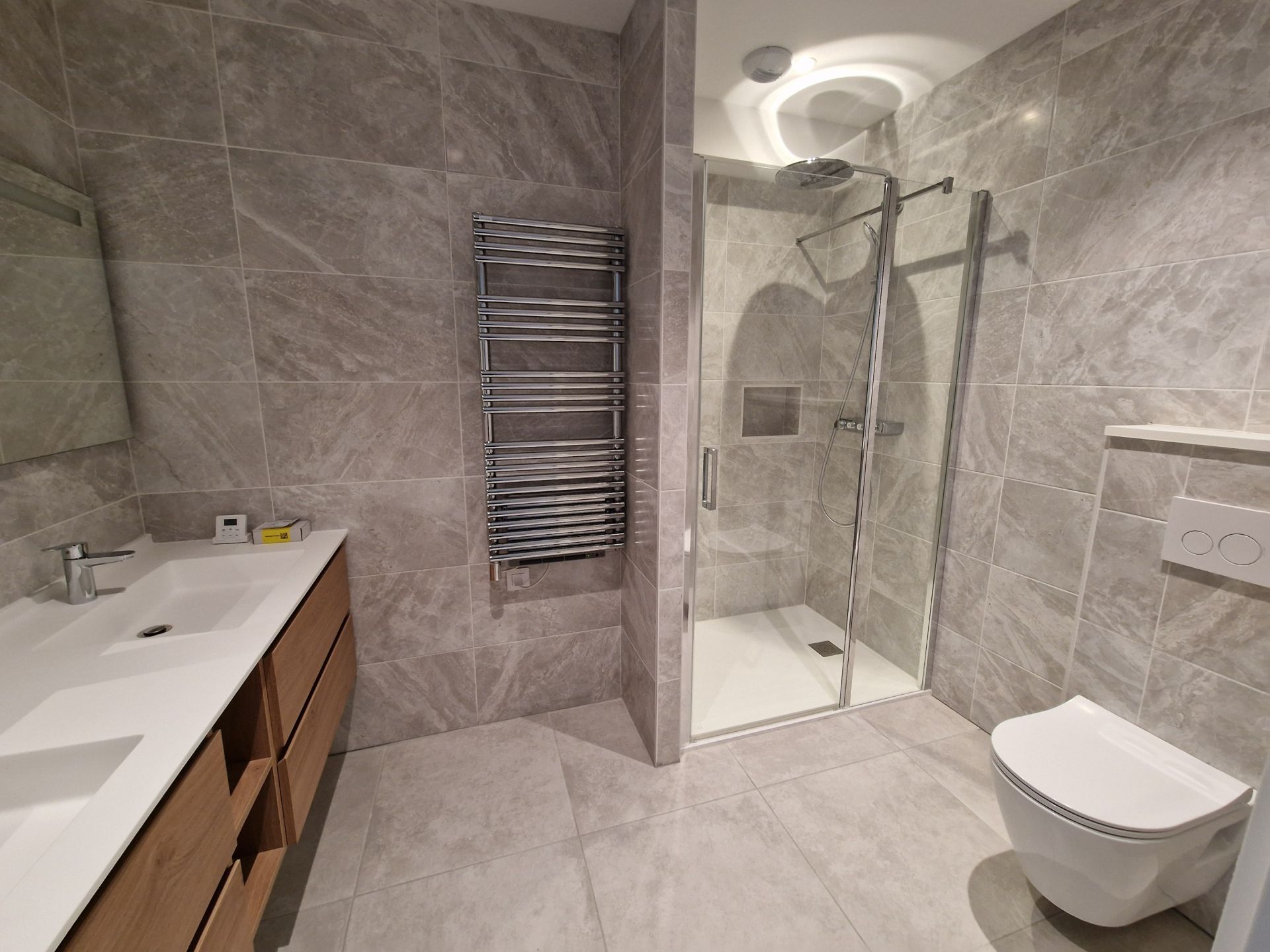 luxury apartment 5 Rooms for sale on NANTES (44000)