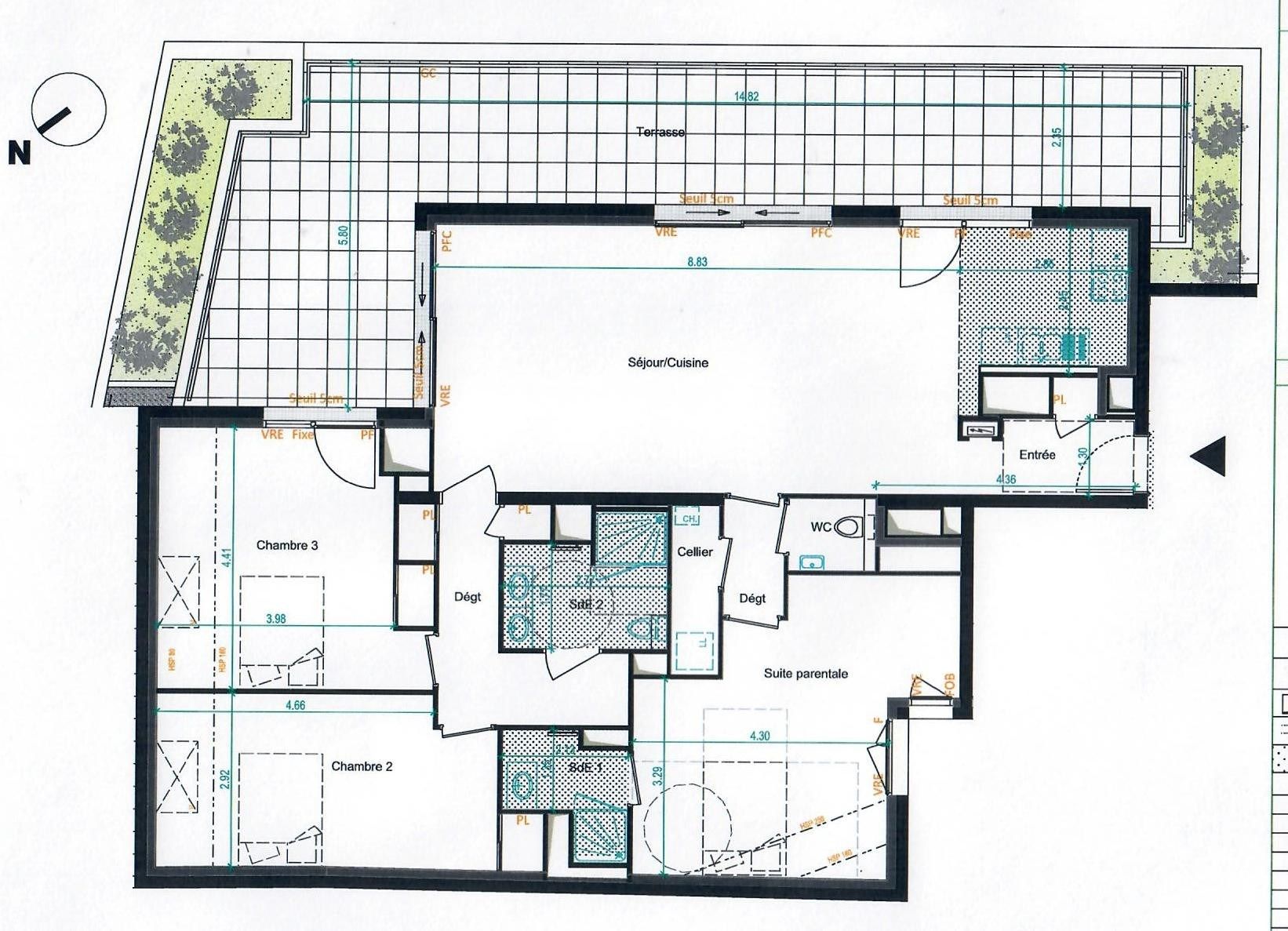 luxury apartment 5 Rooms for sale on NANTES (44000)
