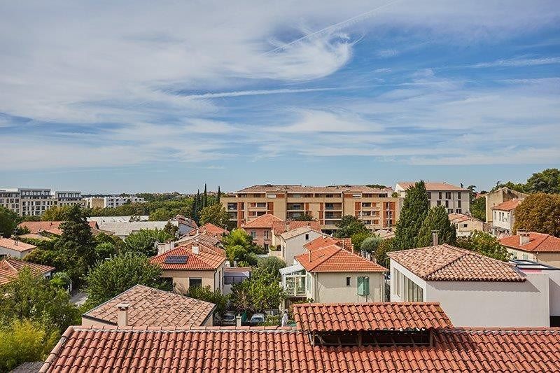 luxury apartment 4 Rooms for sale on AIX EN PROVENCE (13100)