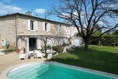 Sale Mansion Uzès 8 Rooms 320 m²