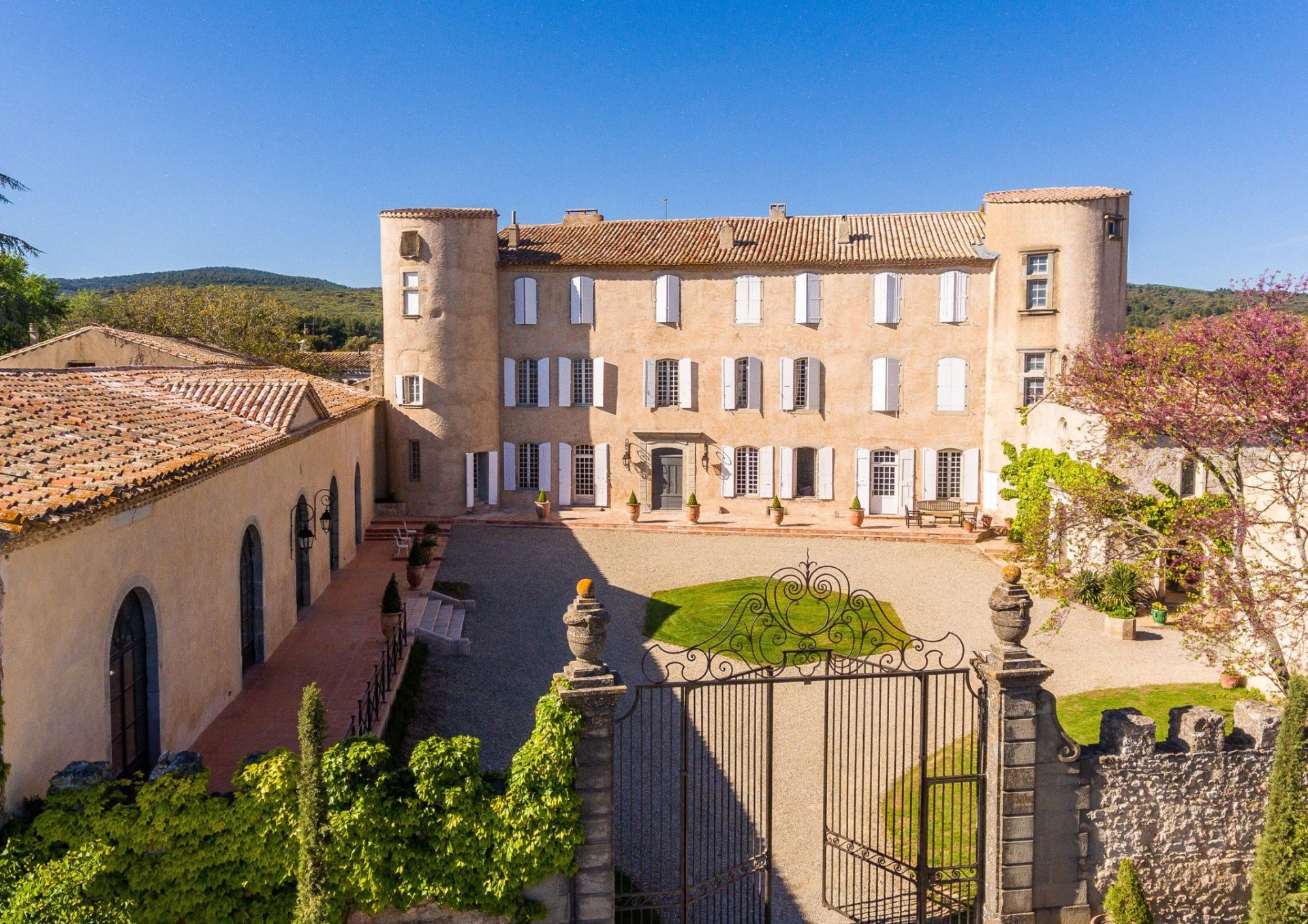 château 15 Pièces en vente sur CARCASSONNE (11000)