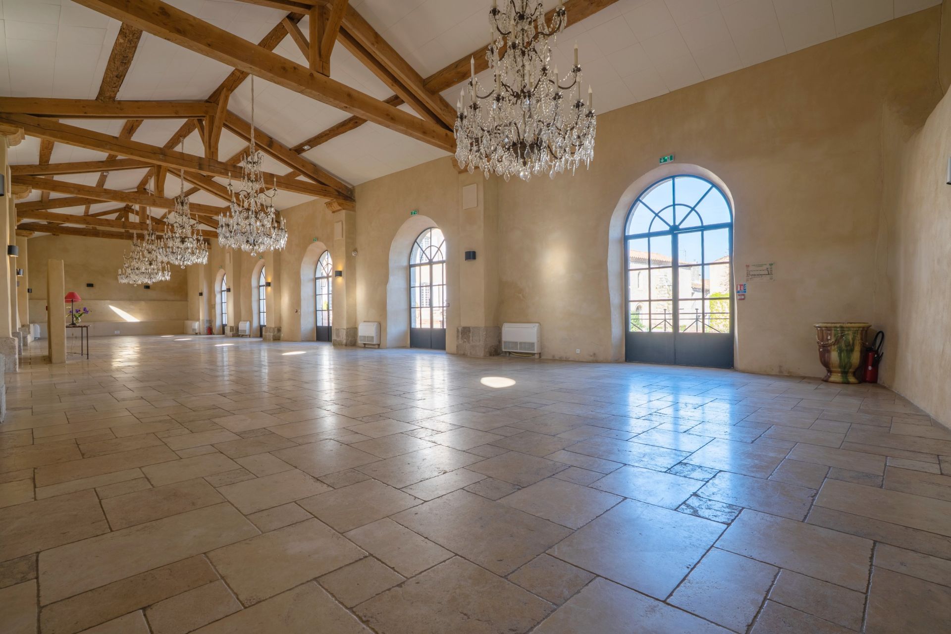 château 15 Pièces en vente sur CARCASSONNE (11000)