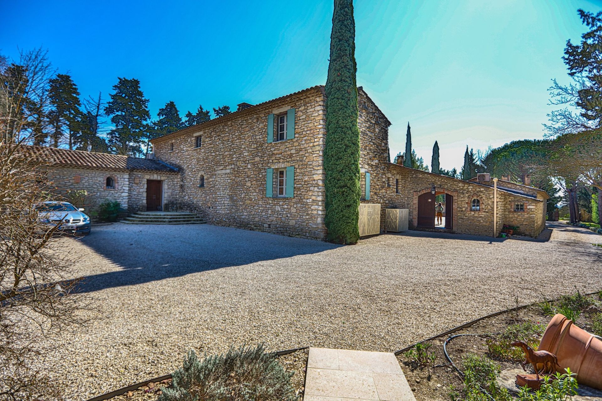 maison de luxe 15 Pièces en vente sur L ISLE SUR LA SORGUE (84800)