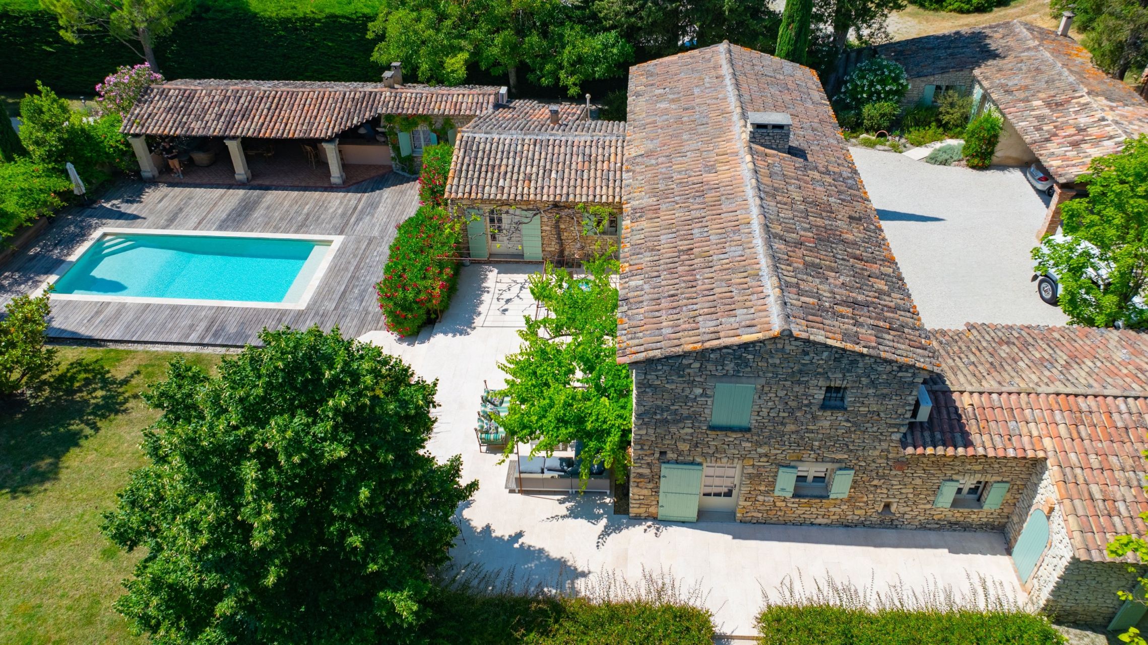 maison de luxe 15 Pièces en vente sur L ISLE SUR LA SORGUE (84800)