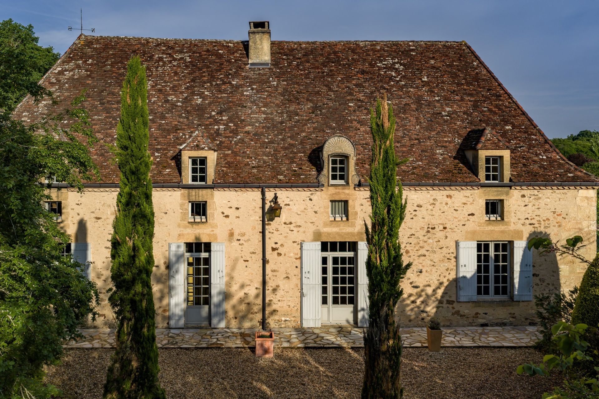 maison de luxe 8 Pièces en vente sur LE BUGUE (24260)