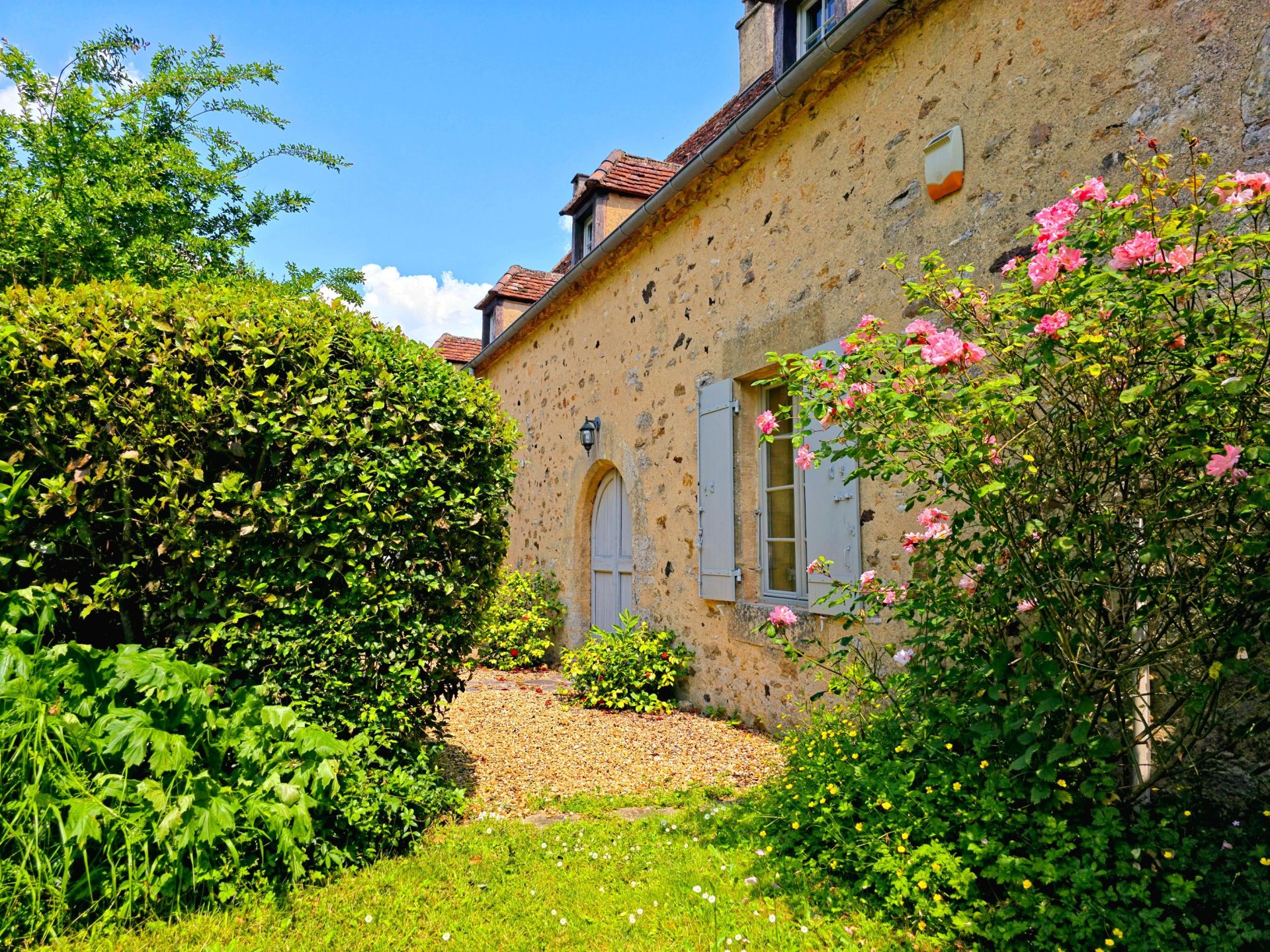 maison de luxe 8 Pièces en vente sur LE BUGUE (24260)