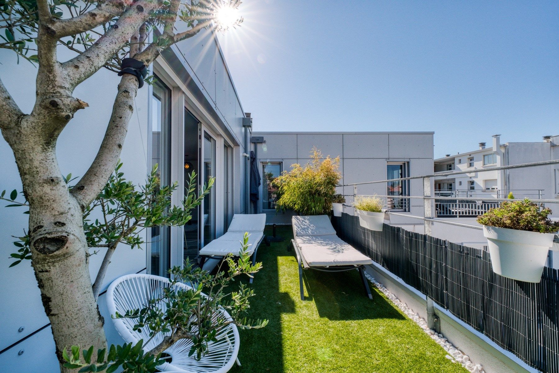 luxury apartment 6 Rooms for sale on ROYAN (17200)