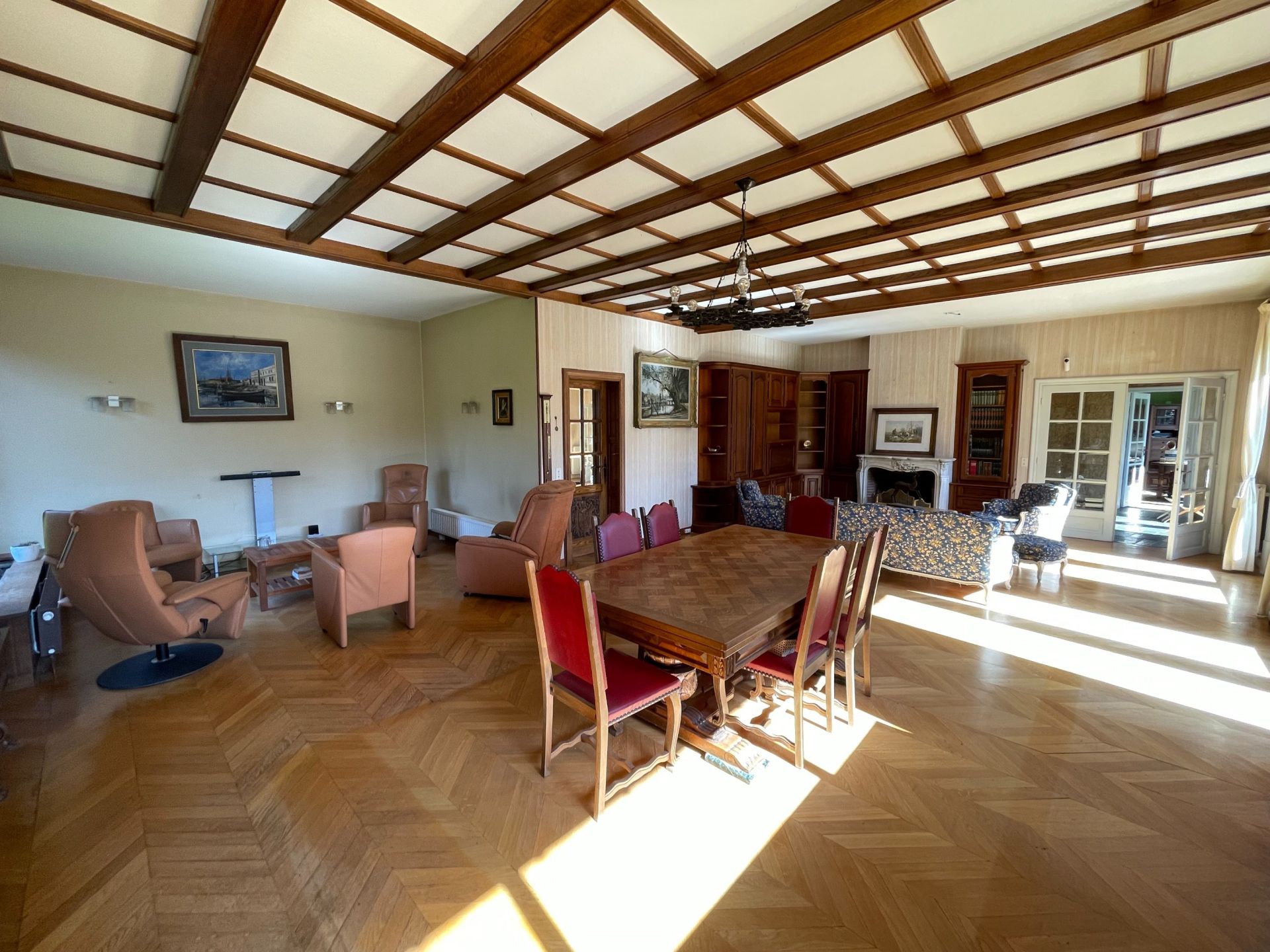 maison de luxe 14 Pièces en vente sur WERVICQ SUD (59117)