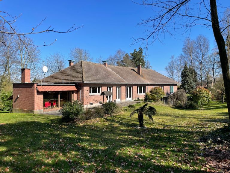 maison de luxe 14 Pièces en vente sur WERVICQ SUD (59117)