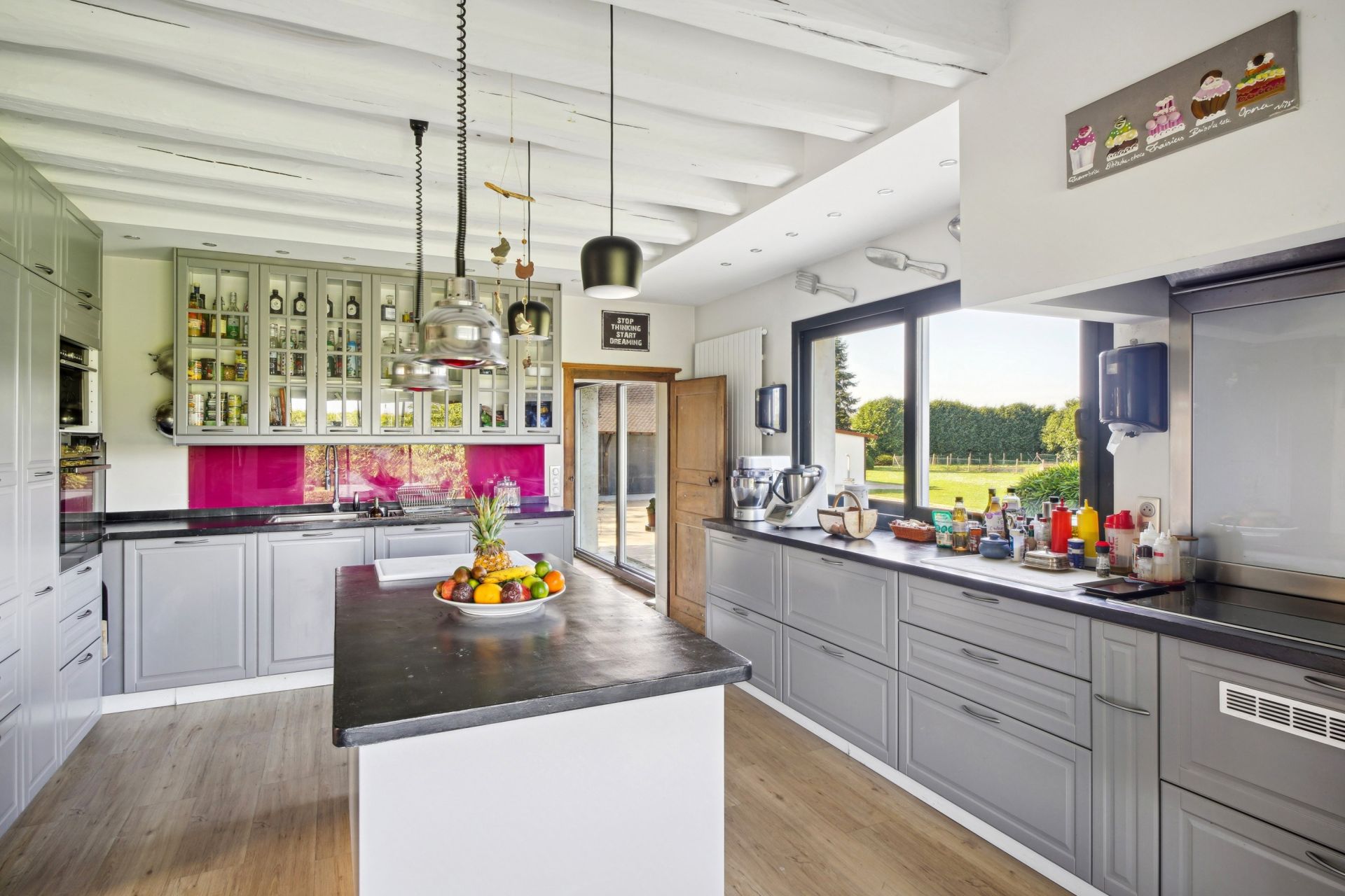 luxury house 9 Rooms for sale on MONTFORT L AMAURY (78490)