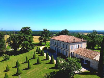 Vente Maison de luxe Bergerac 30 Pièces 854 m²