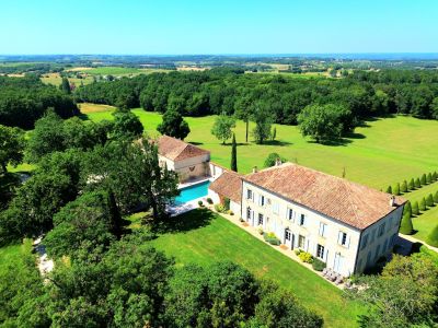 Sale Luxury house Bergerac 30&nbsp;Rooms 854&nbsp;m²