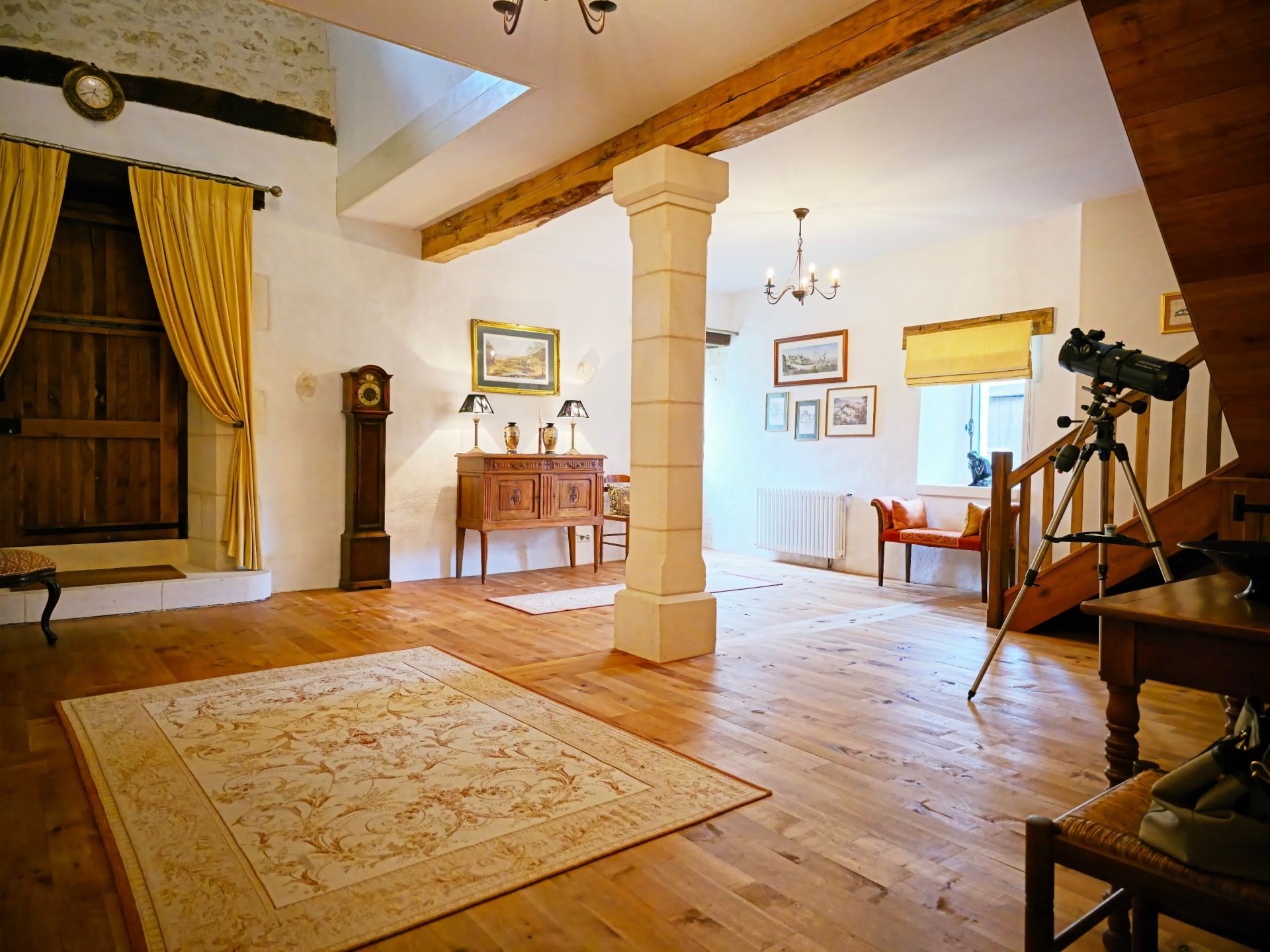 maison de luxe 8 Pièces en vente sur MAREUIL EN PERIGORD (24340)