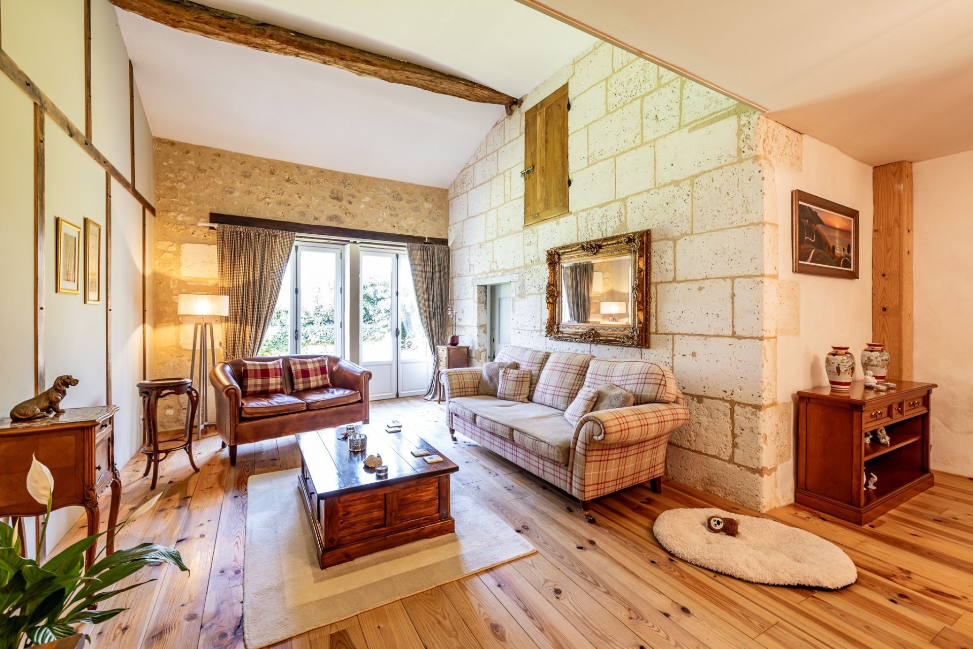 maison de luxe 8 Pièces en vente sur MAREUIL EN PERIGORD (24340)