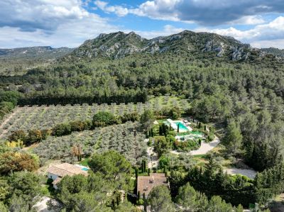 Sale Luxury house Eygalières 6 Rooms 280 m²