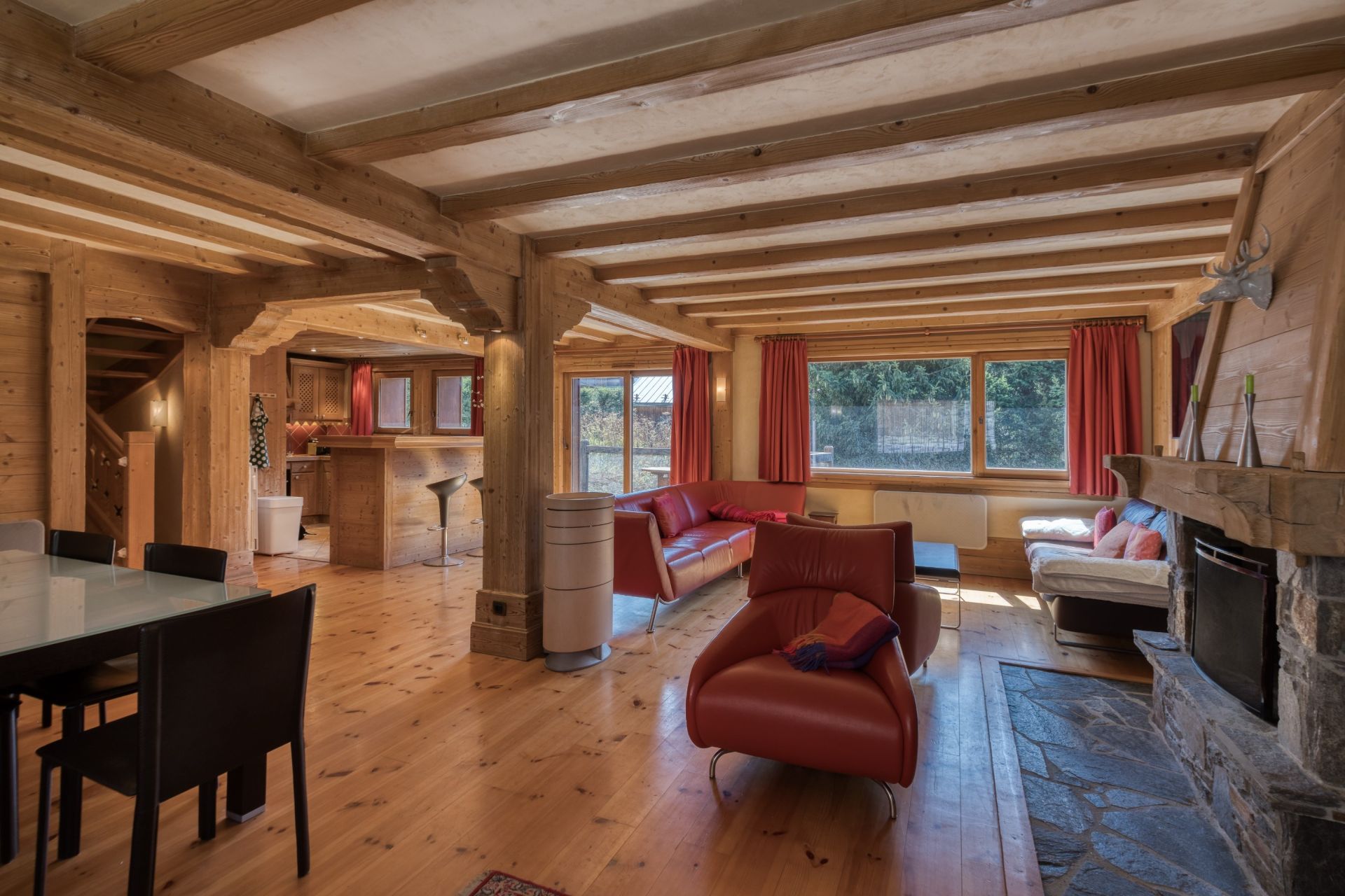 luxury house 7 Rooms for sale on MERIBEL LES ALLUES (73550)