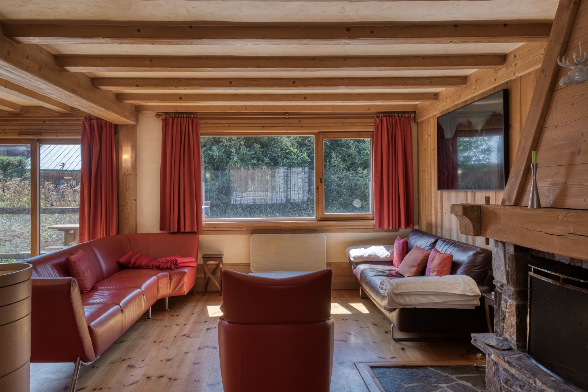 luxury house 7 Rooms for sale on MERIBEL LES ALLUES (73550)