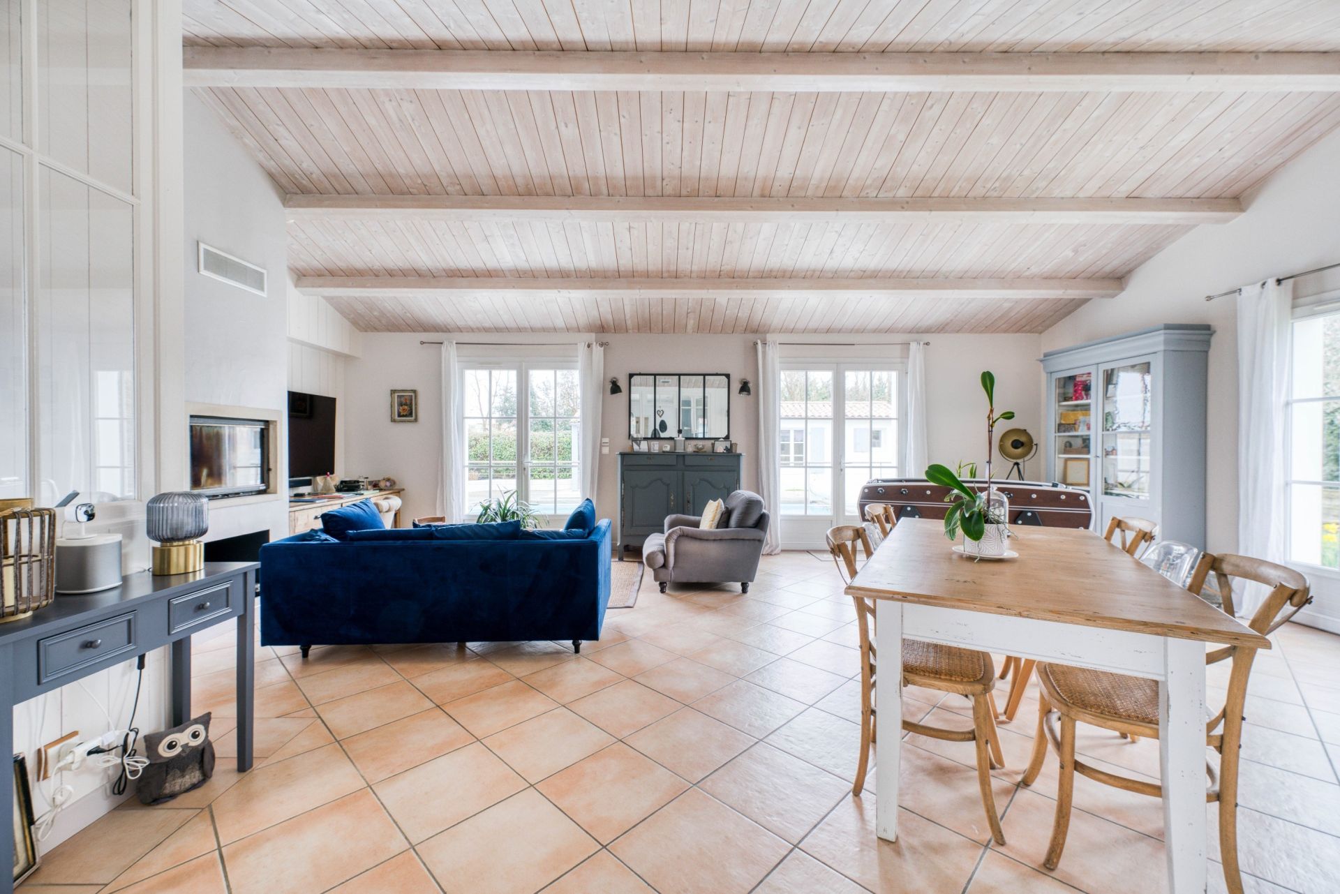 luxury house 6 Rooms for sale on RIVEDOUX PLAGE (17940)