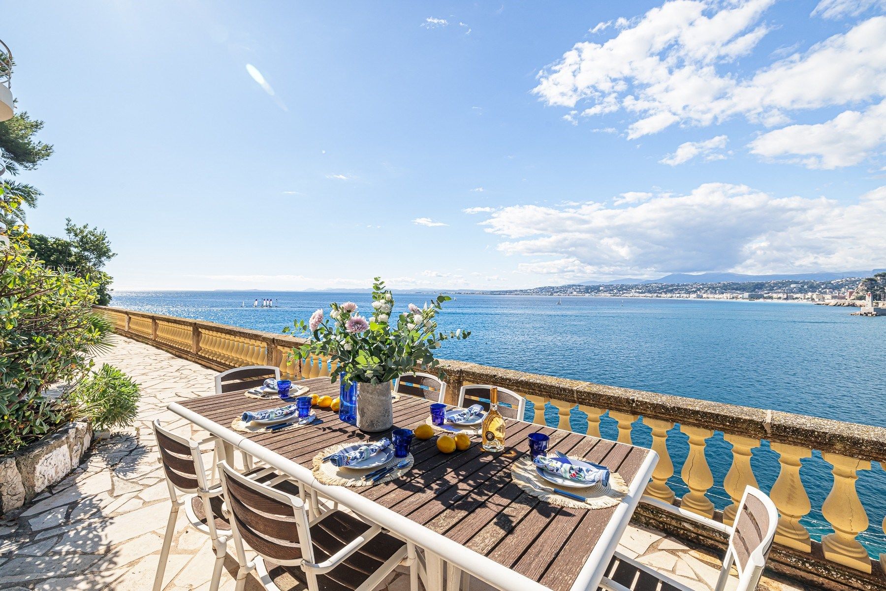 luxury apartment 3 Rooms for sale on NICE (06000)