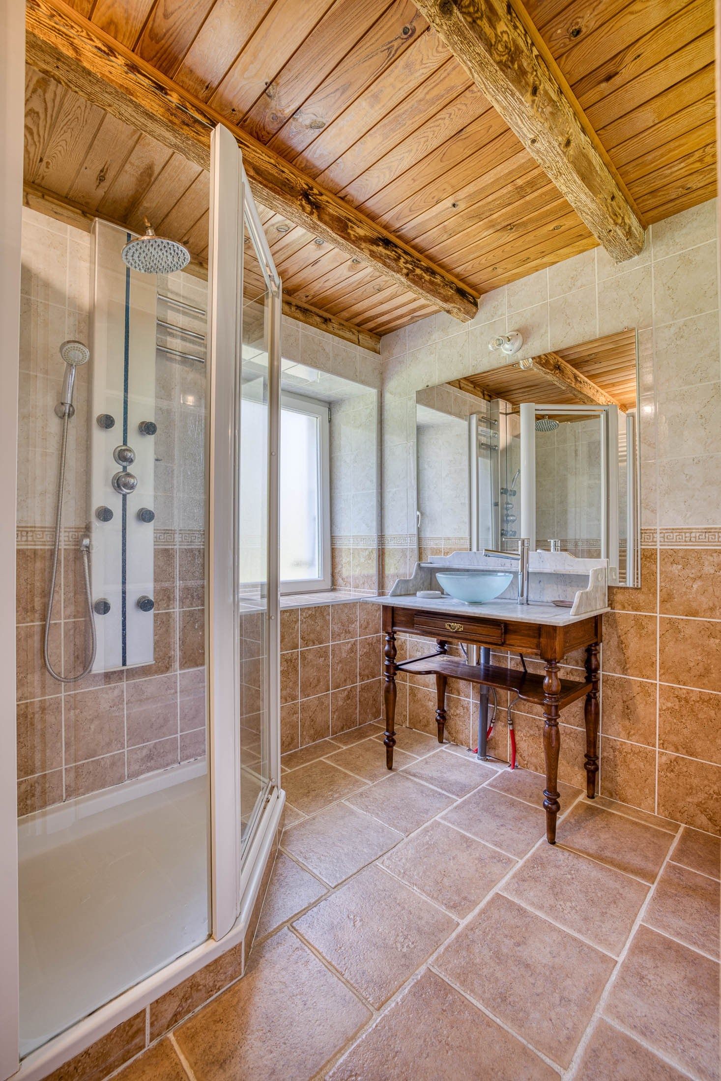 maison de luxe 9 Pièces en vente sur ALLONZIER LA CAILLE (74350)