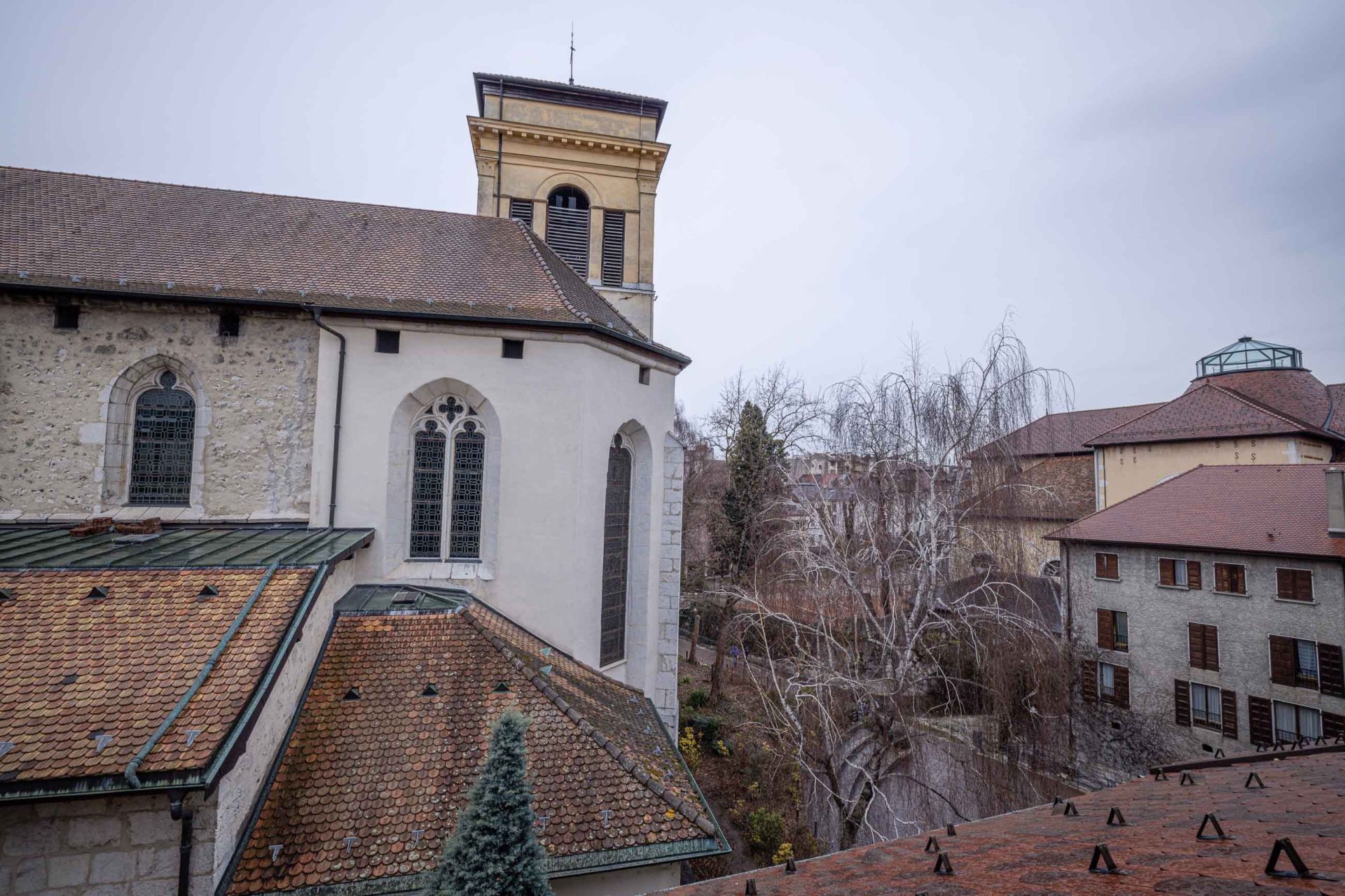 luxury apartment 7 Rooms for sale on ANNECY (74000)