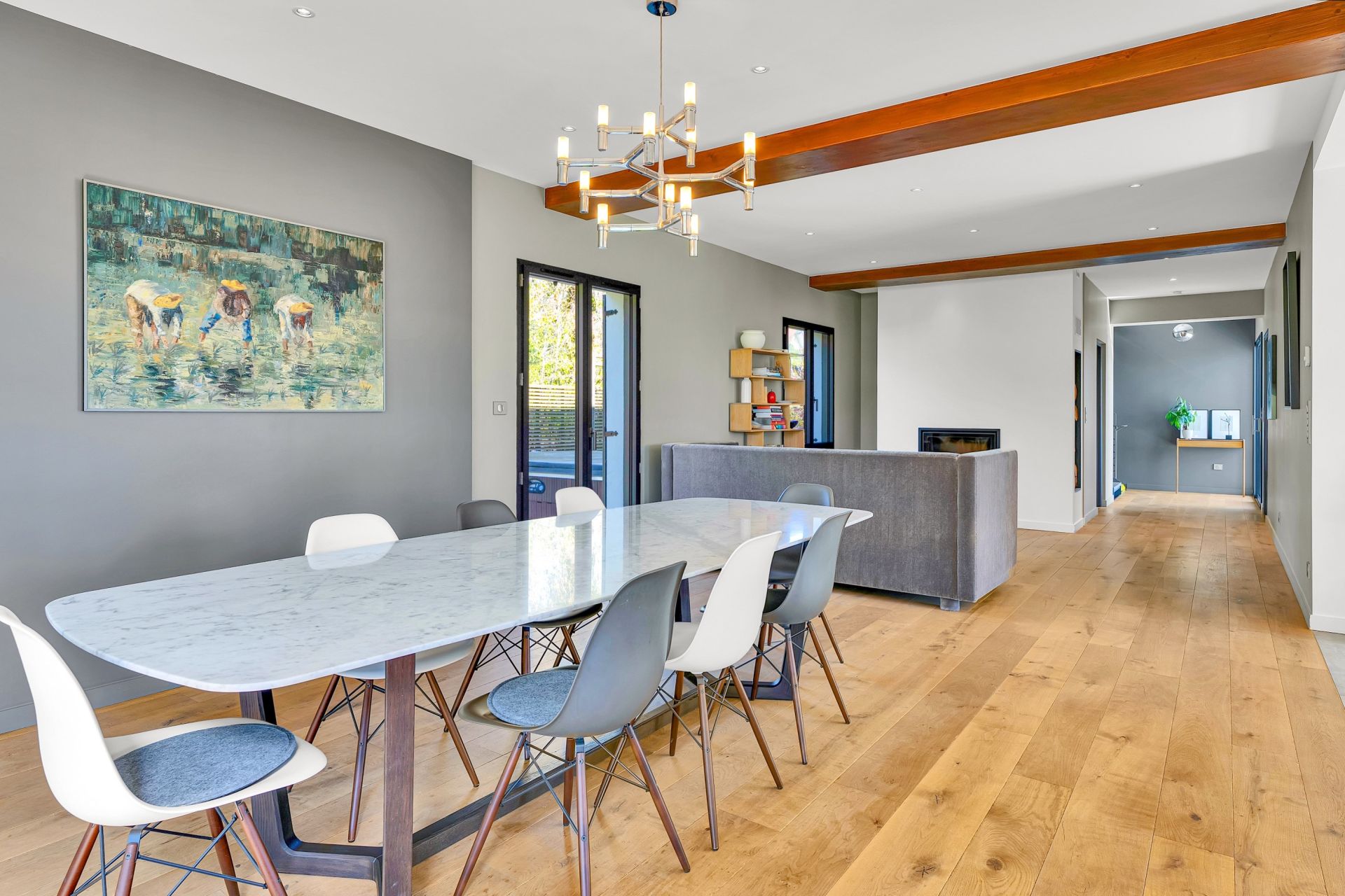 luxury house 7 Rooms for sale on THOIRY (01710)