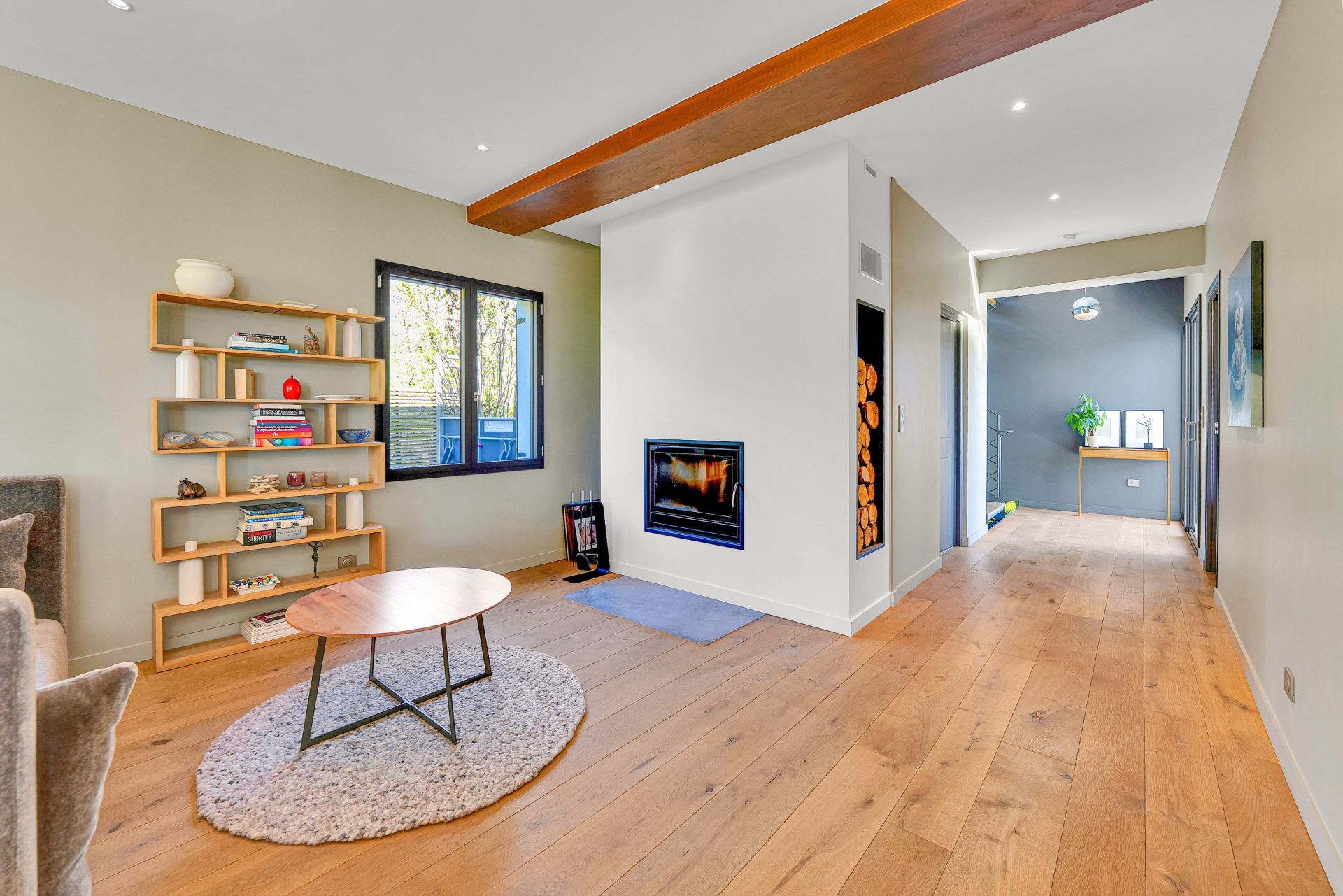 luxury house 7 Rooms for sale on THOIRY (01710)