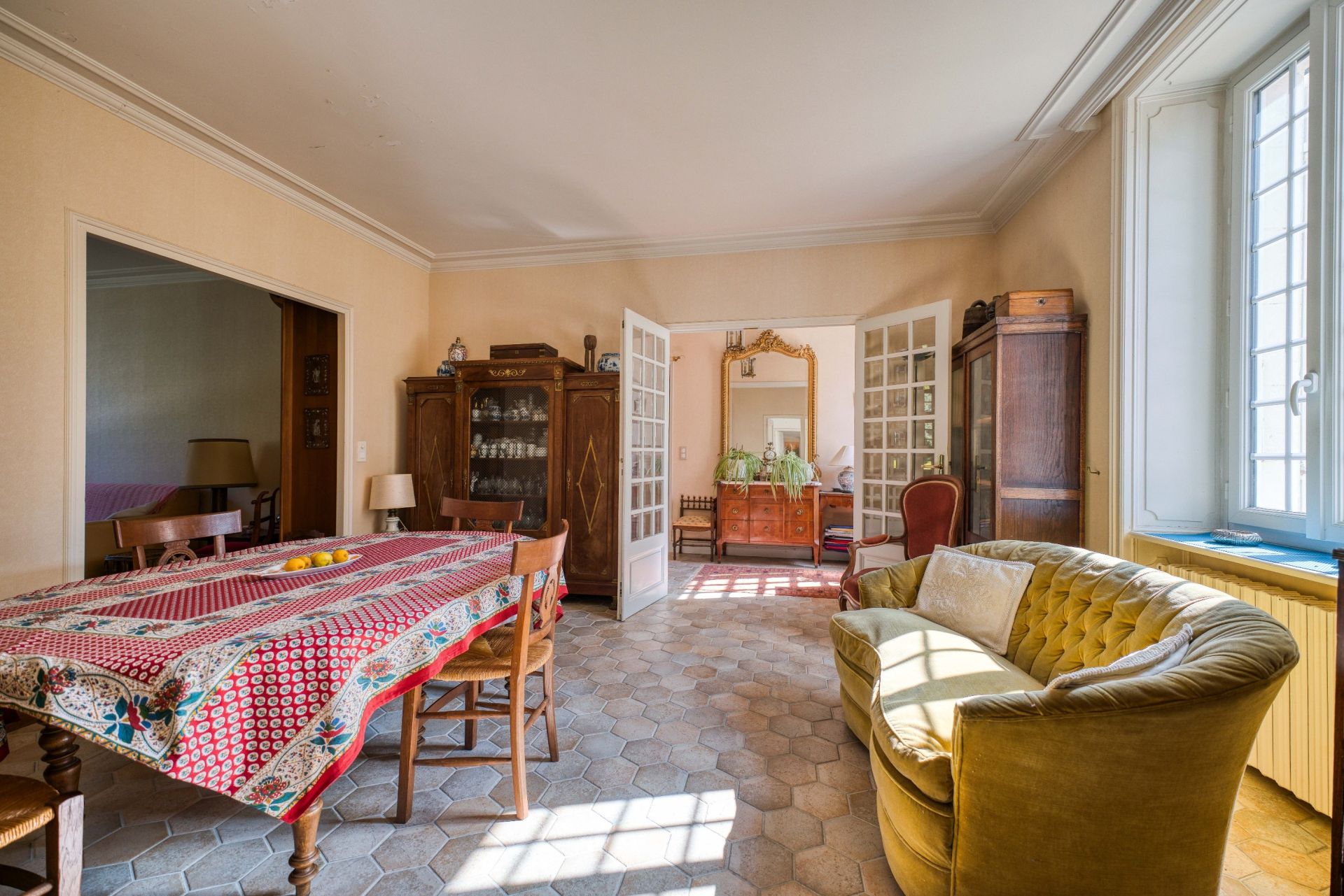 luxury house 6 Rooms for sale on ST GEORGES D OLERON (17190)