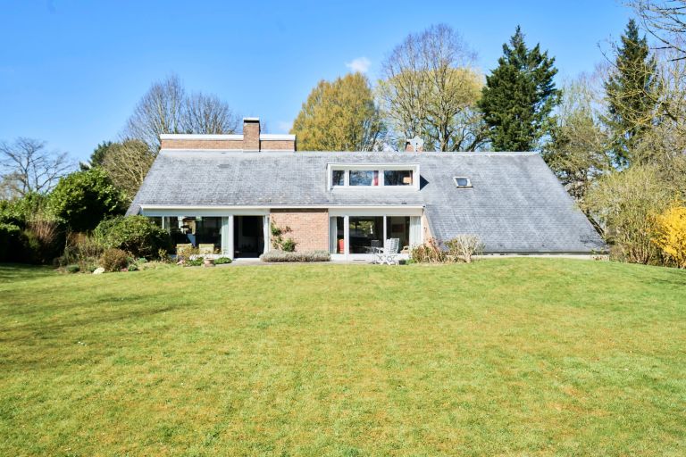 maison de luxe 7 Pièces en vente sur VILLENEUVE D ASCQ (59650)