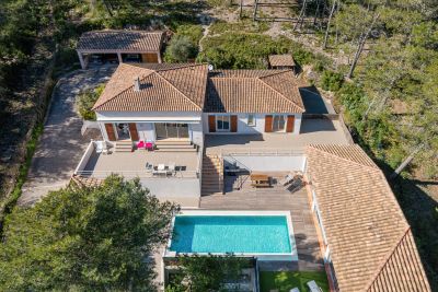 Sale Luxury house Roquefort-la-Bédoule 6 Rooms 215 m²