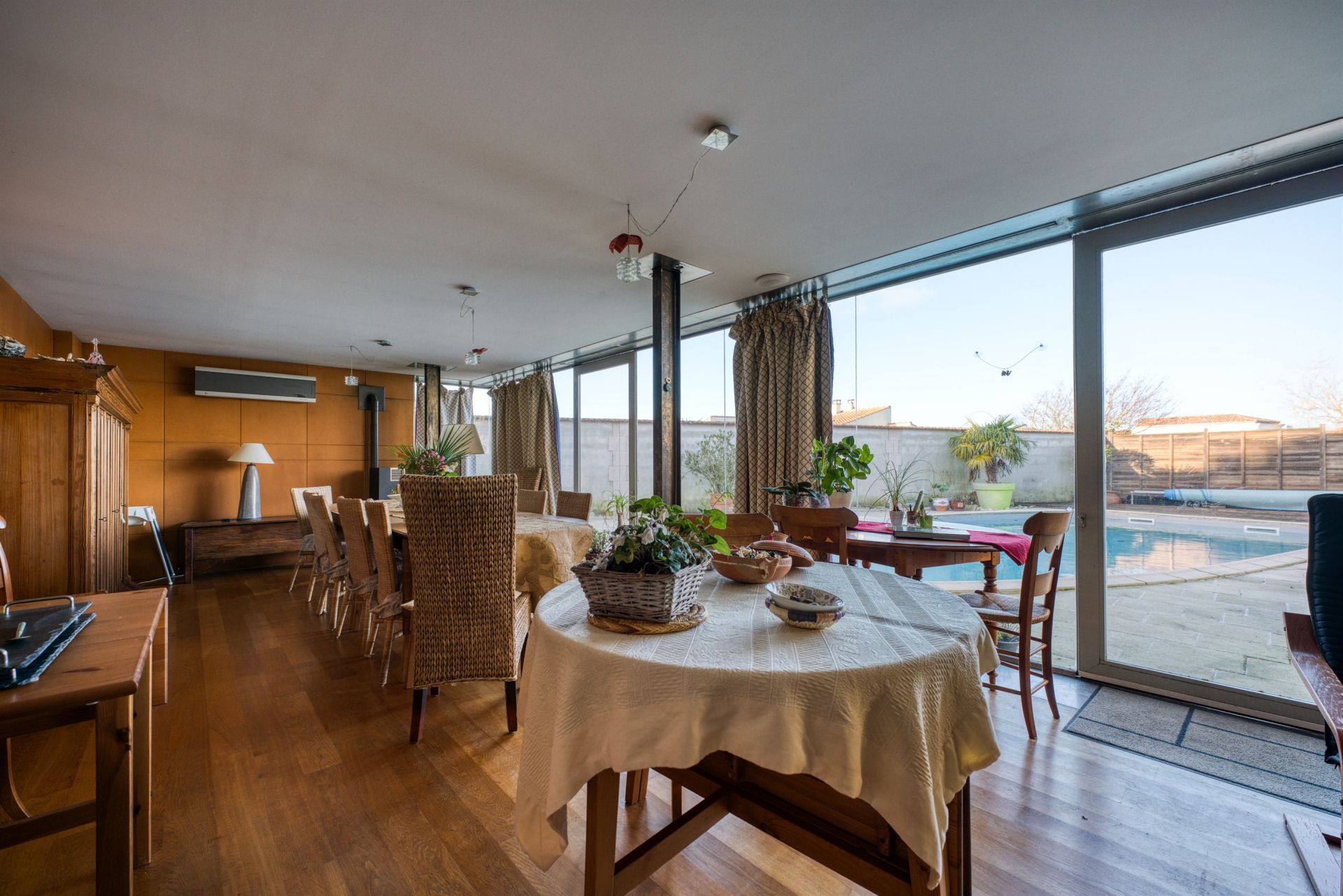 maison de luxe 12 Pièces en vente sur NIEULLE SUR SEUDRE (17600)