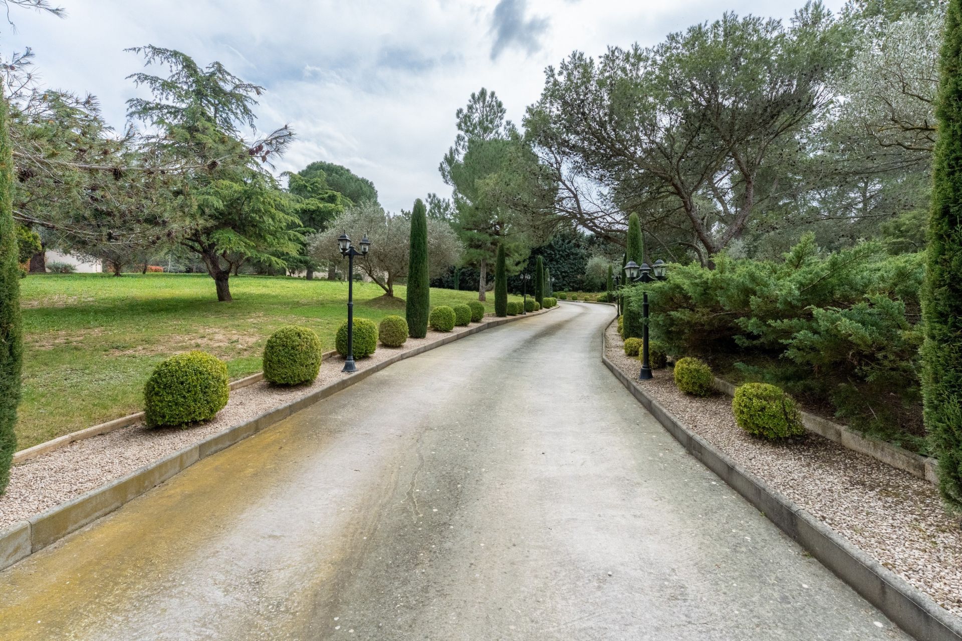 maison de luxe 6 Pièces en vente sur PLAN D ORGON (13750)