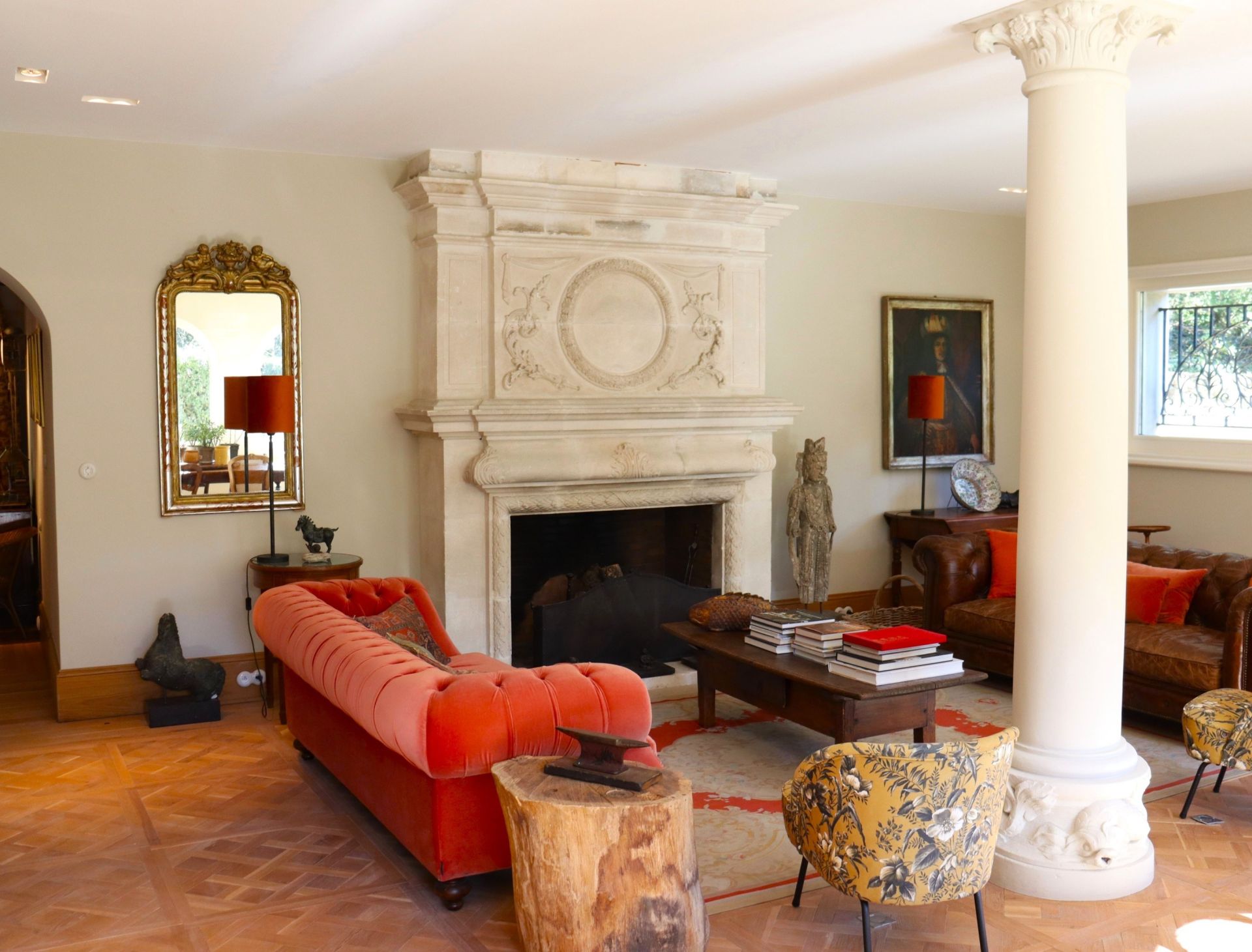 castle 15 Rooms for sale on LORGUES (83510)