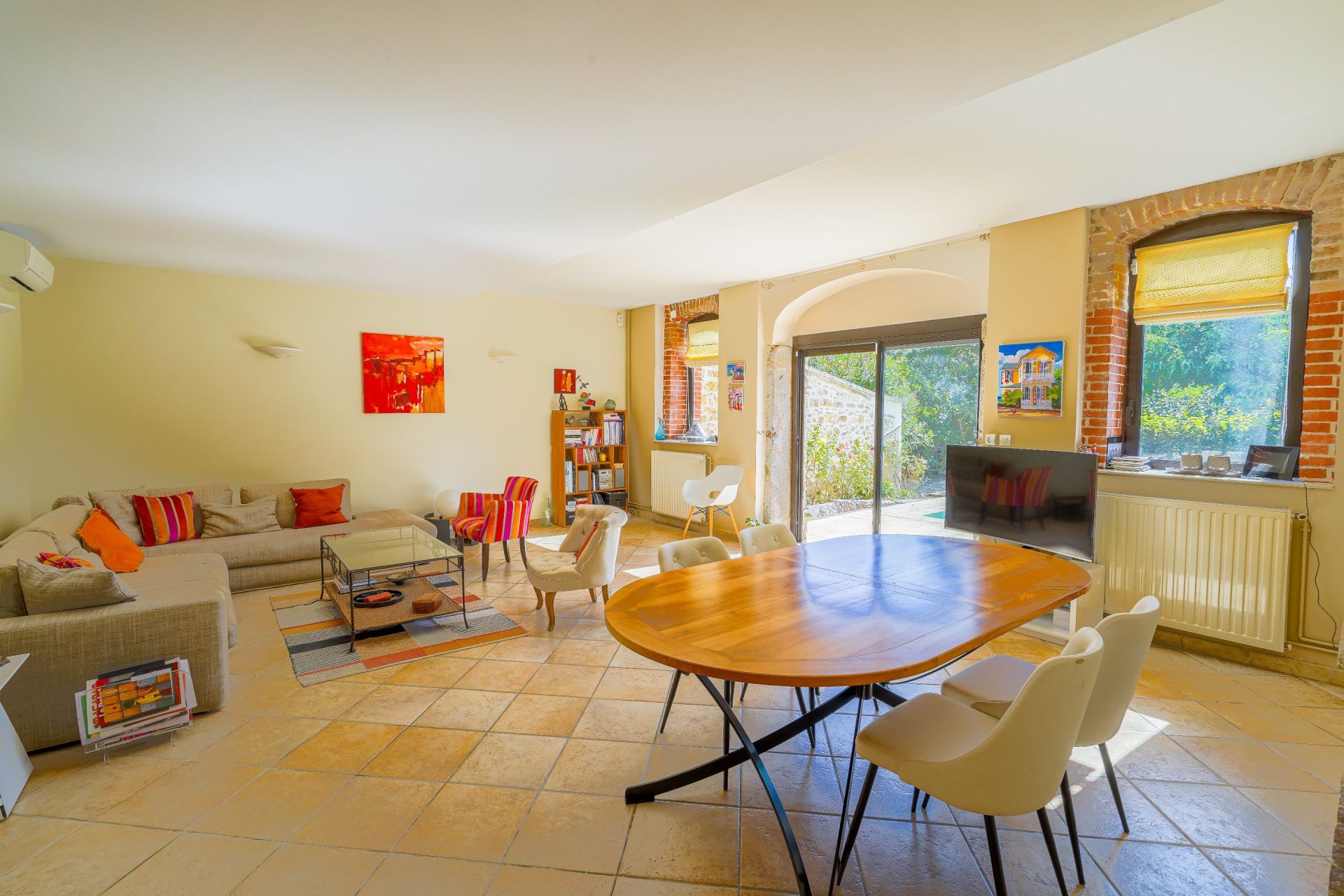 luxury house 6 Rooms for sale on DARDILLY (69570)