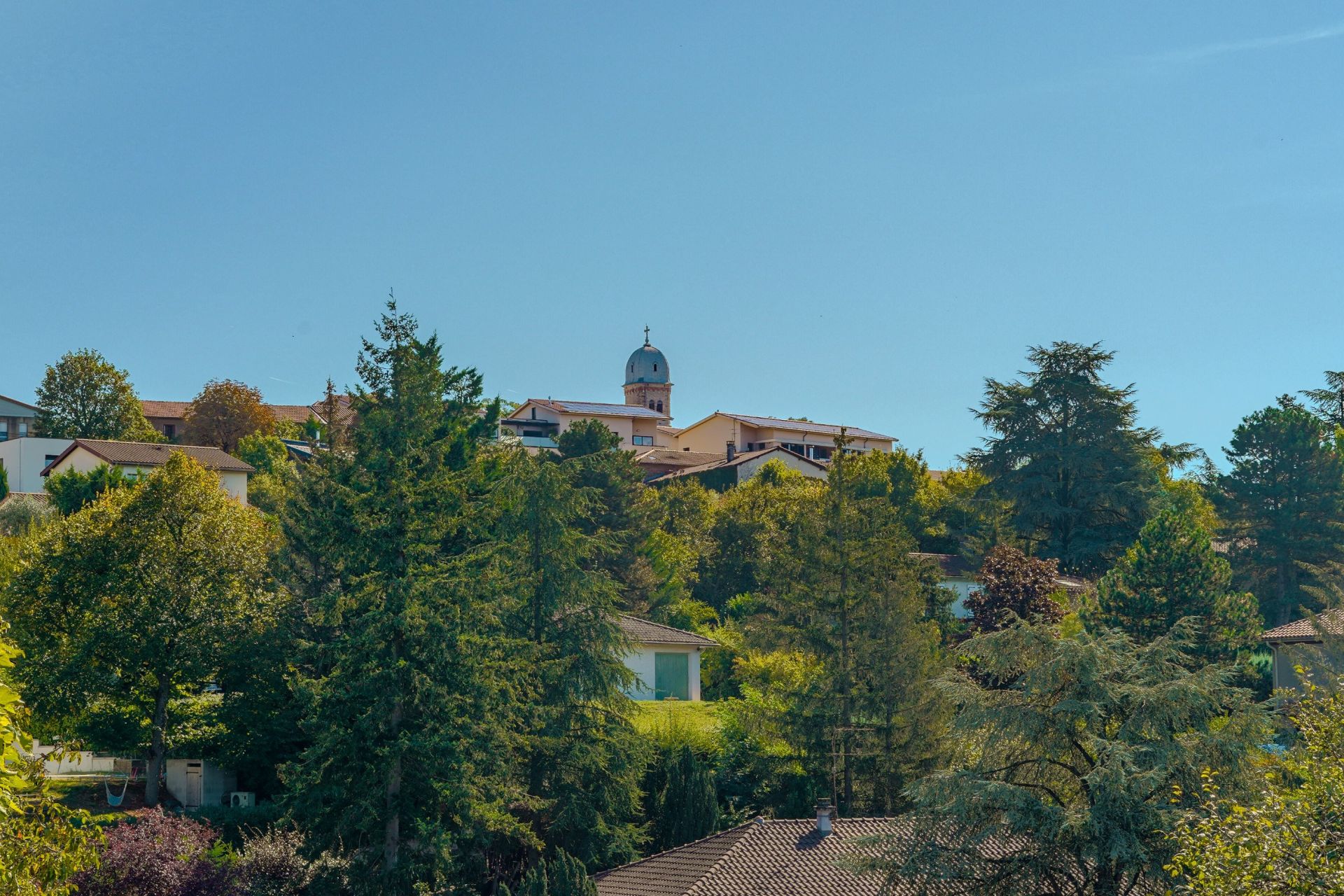 luxury house 6 Rooms for sale on DARDILLY (69570)