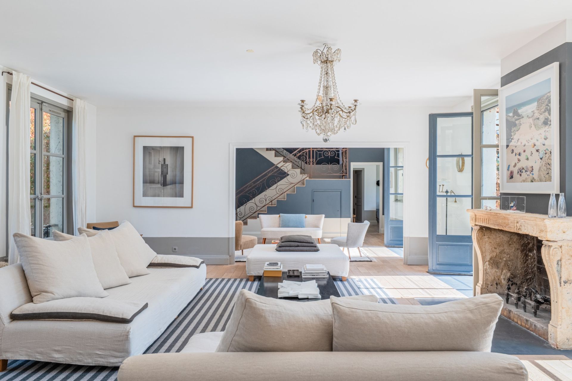 mansion 9 Rooms for sale on ST DIDIER AU MONT D OR (69370)