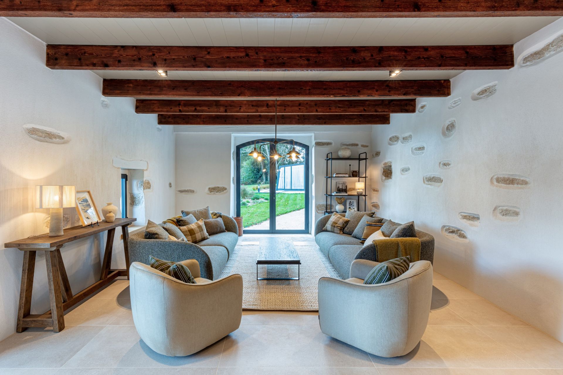 luxury property 25 Rooms for seasonal rent on TREMEOC (29120)