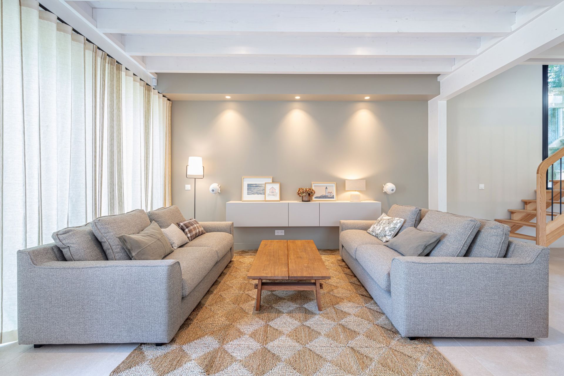 luxury property 25 Rooms for seasonal rent on TREMEOC (29120)