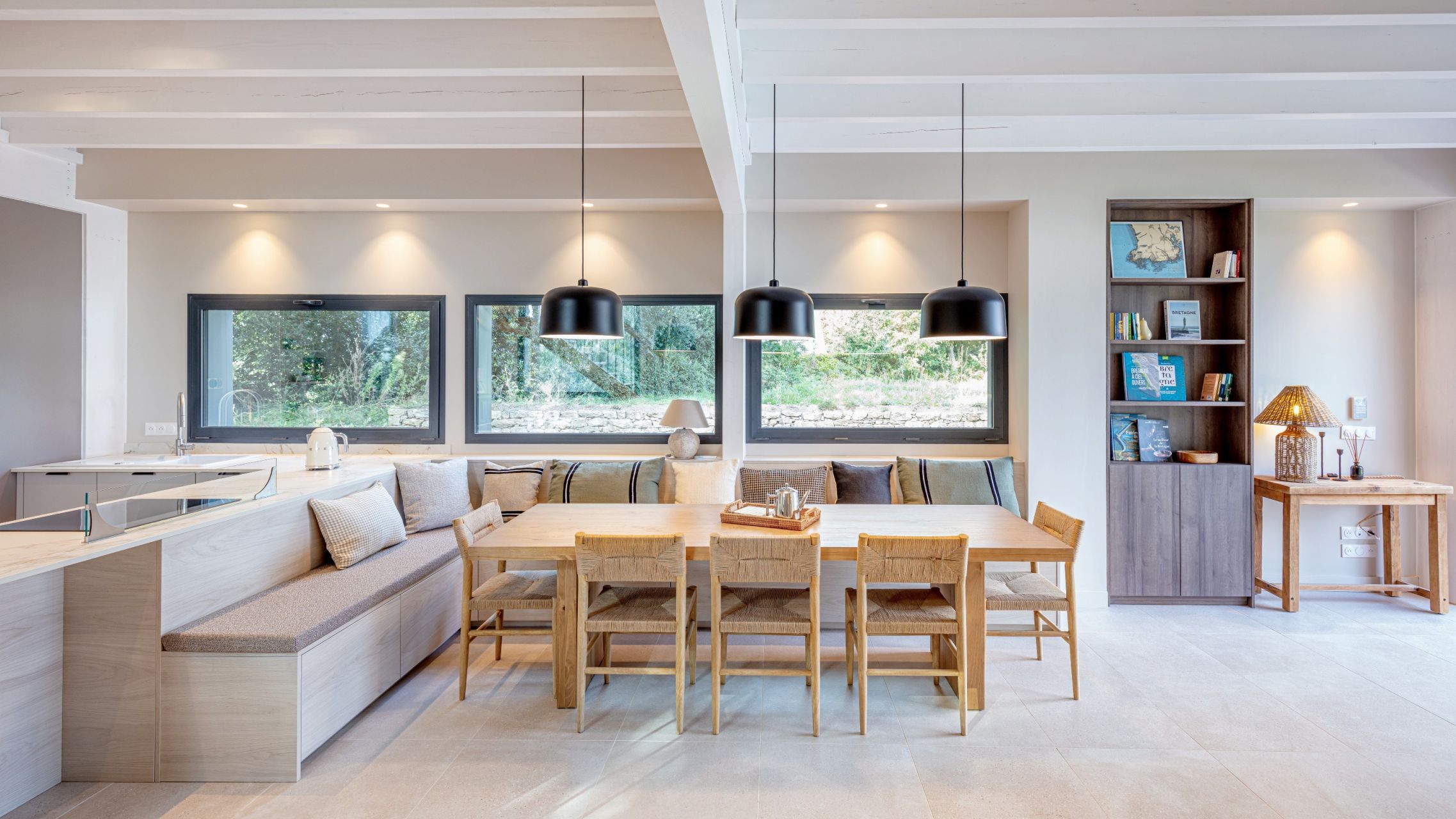 luxury property 16 Rooms for seasonal rent on TREMEOC (29120)