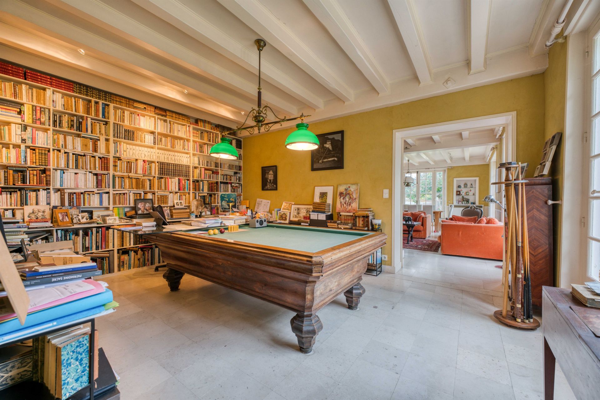 luxury house 7 Rooms for sale on LA TREMBLADE (17390)