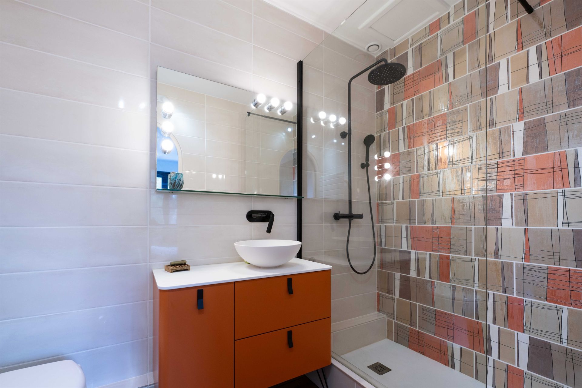 luxury house 7 Rooms for sale on LA TREMBLADE (17390)